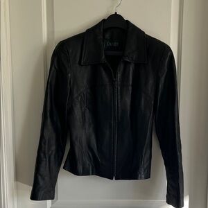 Danier fitted leather jacket size 8-10 (small)